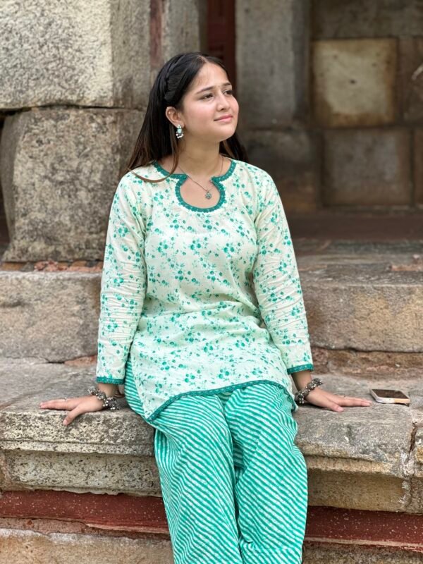 Mint Farsi Salwar Co-ord 🤍 - Image 5