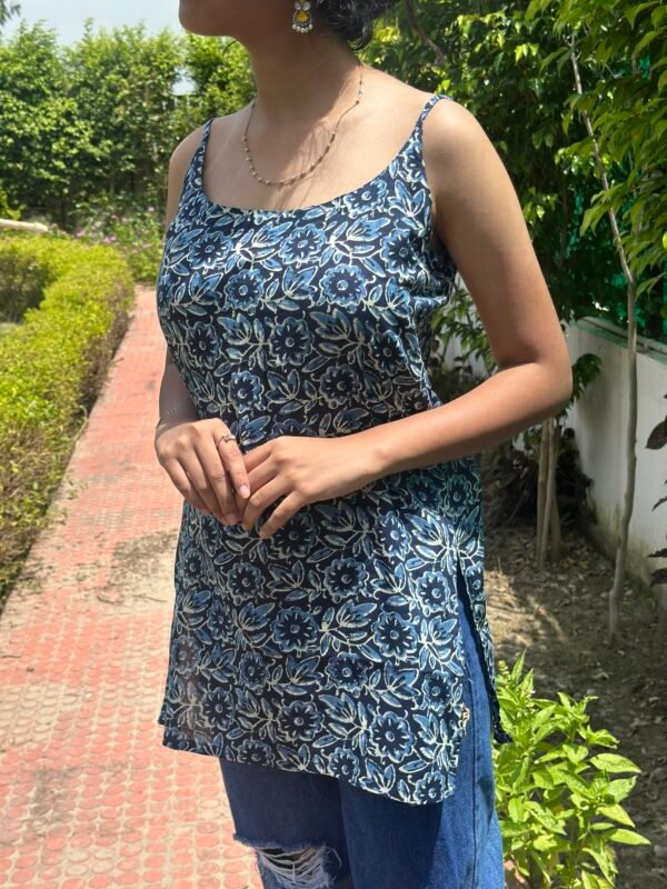 Ocean phool  Kurti💙 - Image 5